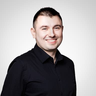 Radosław Krawcewicz, Leiter Holzverklebung & -veredelung bei Paged LabTech